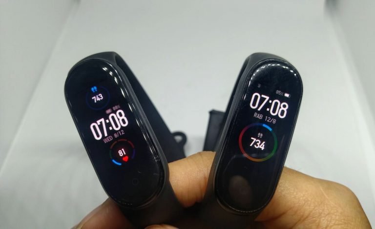 Xiaomi Mi Band 5 VS Mi Band 4