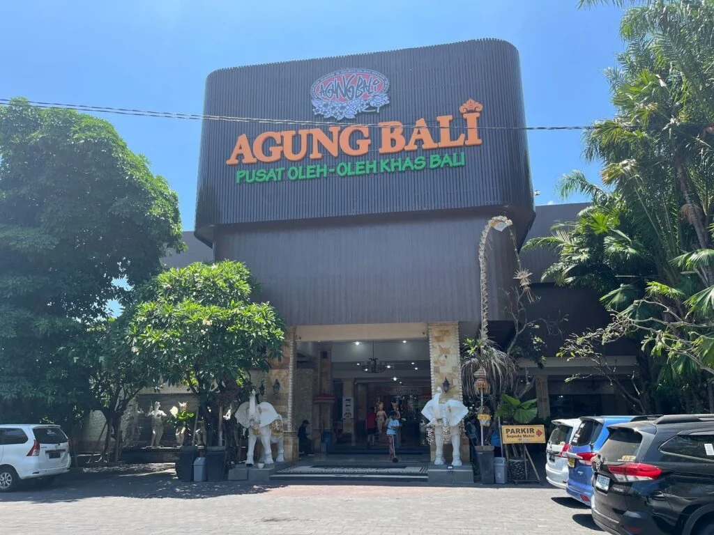 Liburan Gak Bikin Boncos! Strategi Cerdas Kelola Tabungan Sambil Traveling dengan Bitget 24 Liburan Gak Bikin Boncos! Strategi Cerdas Kelola Tabungan Sambil Traveling dengan Bitget 24